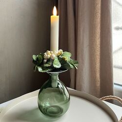 Green vase - H 12 cm