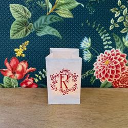 A led paper lantern for customization