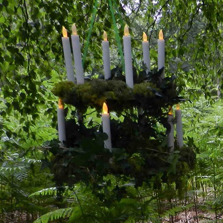 Lustre végétal avec des bougies Led