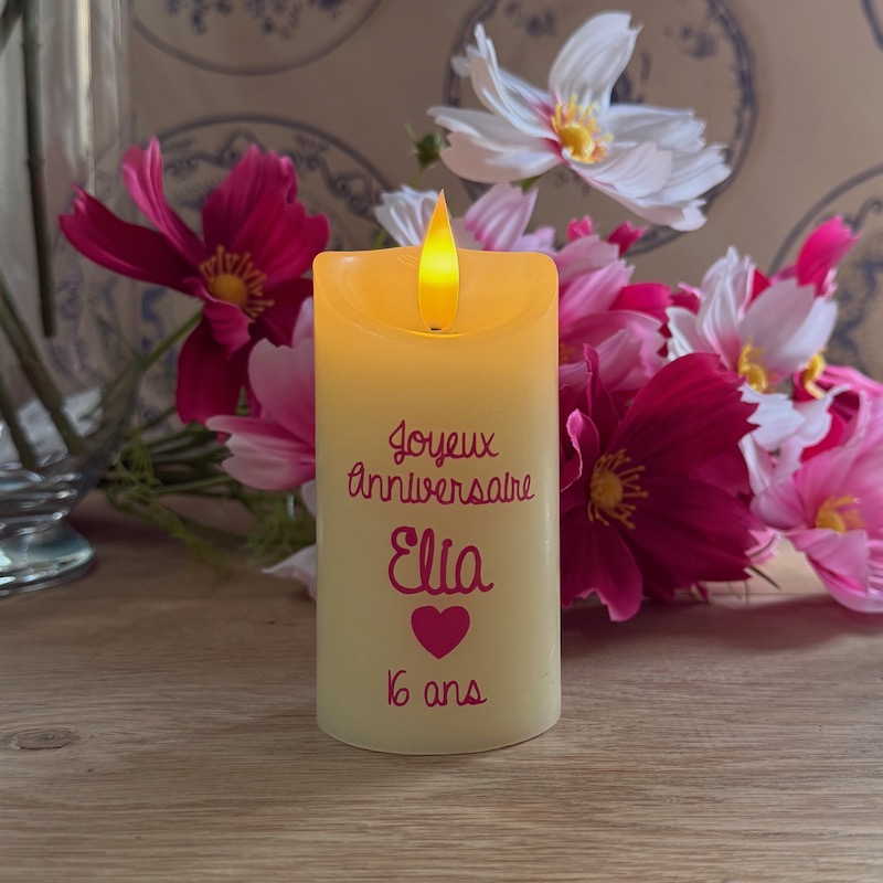 bougie personnalisée avec un message d'anniversaire