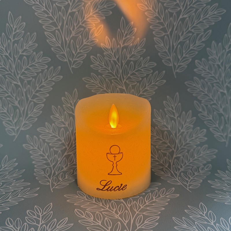 fausse bougie à offrir pour une communion