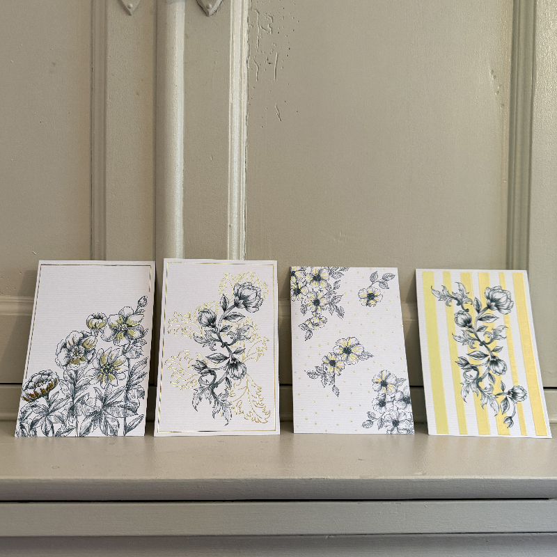 cartes de correspondance avec de la dorure en relief