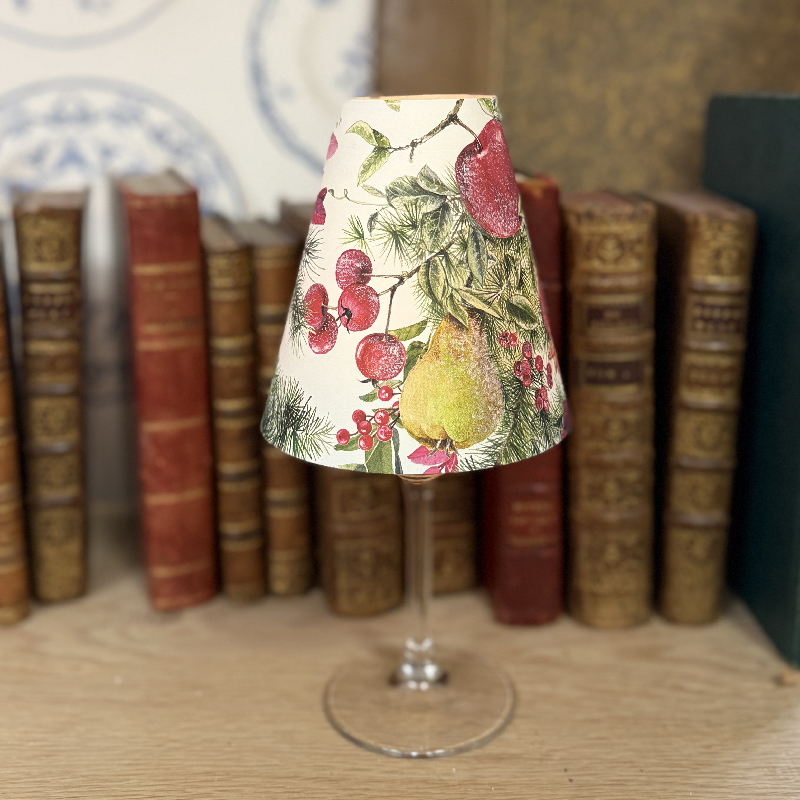 lampe led d'appoint pour illuminer une étagère, esprit de Noël