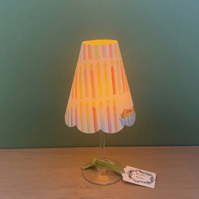 personnaliser une table d'anniversaire