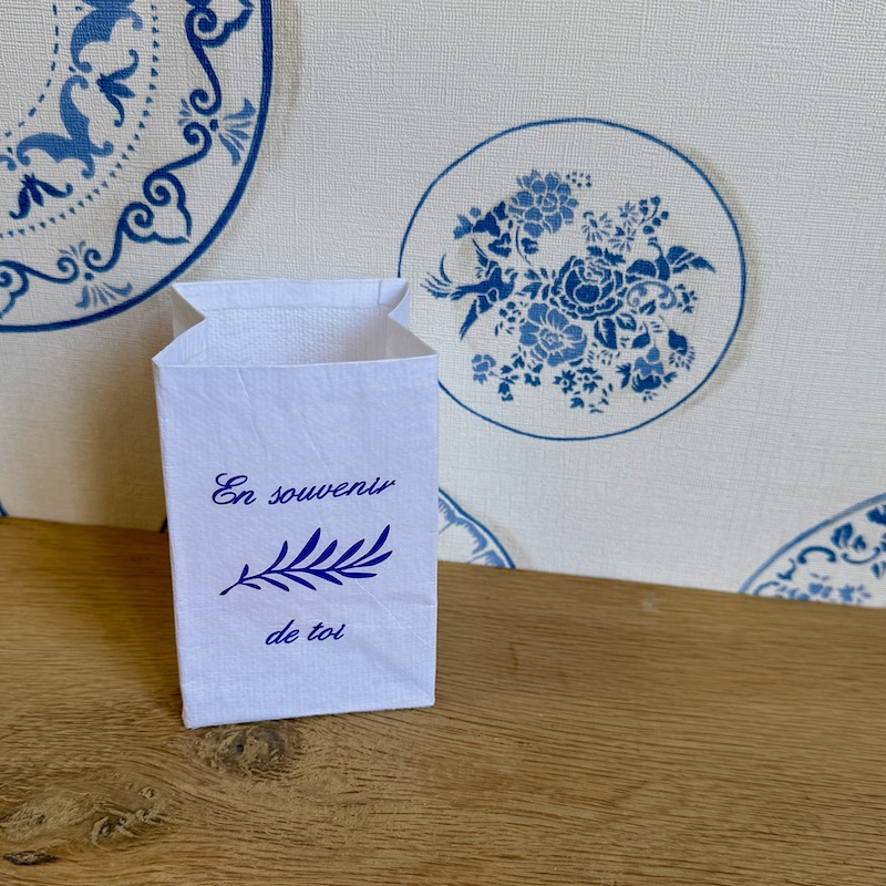 petite-lanterne-de-deuil-personnalisée