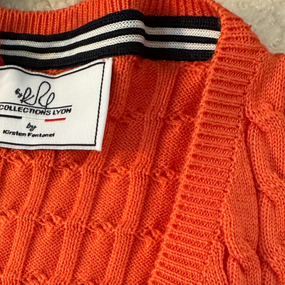 Pullover col V orange
