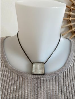 Pull soie gris perle