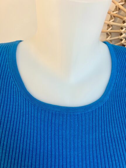 Pull soie taille L bleu royal