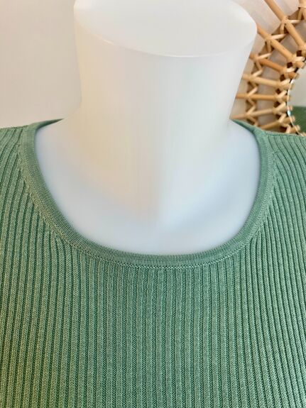 Pull soie taille L vert sauge