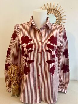 Chemise rayée broderies florales