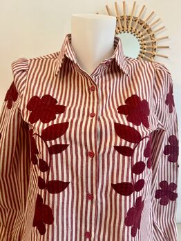 Chemise rayée broderies florales