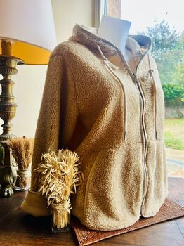 Gilet capuche sherpa beige