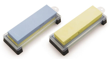 Pierre à Aiguiser Suehiro Double Face W42 Grains #1000 (Bleu) / #3000 (Jaune)