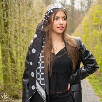 women's scarves "Marguerite" sand - black