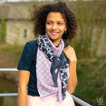 Foulard carré à imprimé feuille - Rose - FEMME | H&M FR Foulard carré à imprimé feuille - Rose - FEMME | H&M FR
