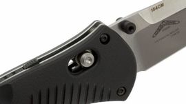 Benchmade Barrage 580 folding knife
