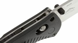 Benchmade Barrage 585 folding knife