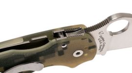 Spyderco Para 3 camo pocket knife C223GPCMO