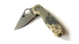 Spyderco Para 3 camo pocket knife C223GPCMO