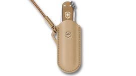 4.0670 Victorinox leather pouch red for Classic knife