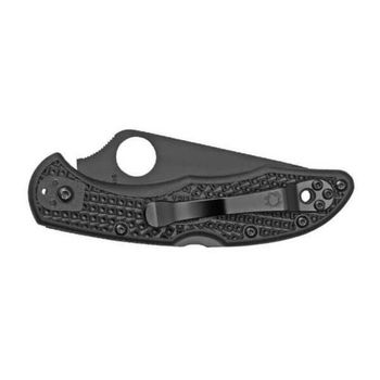 Spyderco Delica 4 pocket knife with black coating and sabre profile