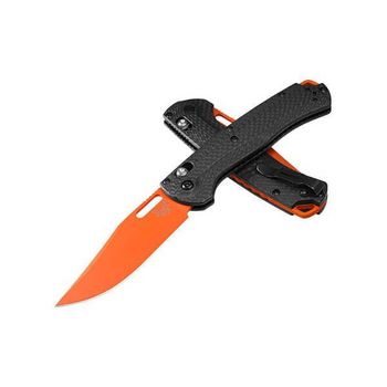 Benchmade Taggedout carbon folding knife