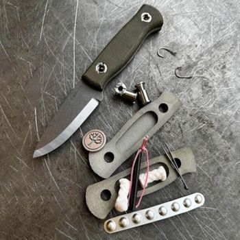 121509 Boker Vigtig vs. Wild fixed knife