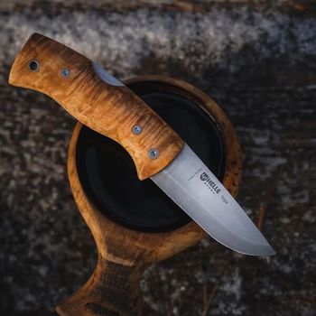 H657 Helle Nipa folding knife
