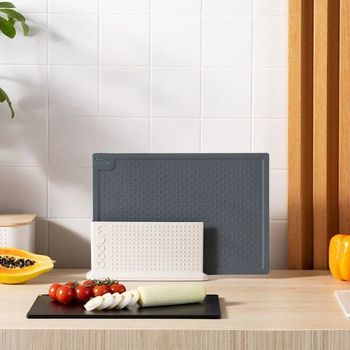 10976.913 Set aus 3 Bodum-Schneidebrettern + Ständer