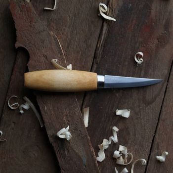 MO106.1630 Couteau à sculpter Mora 106 carbone laminé