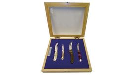 Buck's Box mit 4 Messern "100 Jahre Buck Family Favorites".