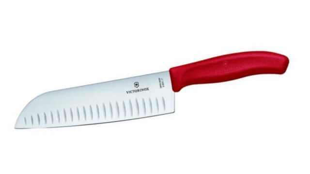 6.8521.17G Couteau Santoku alvéolé Victorinox Swiss Classic rouge avec boîte