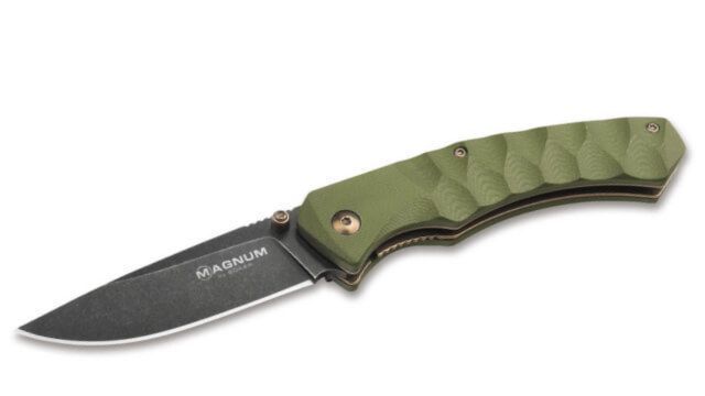 Boker Magnum Iguanodon folding knife