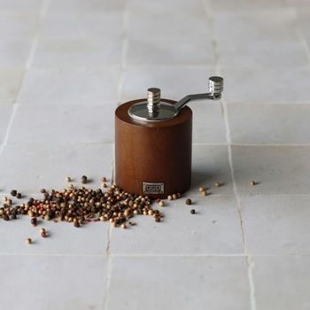 OGO PEPPER MILL