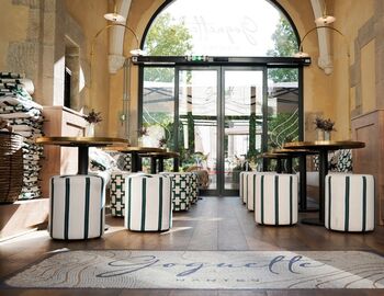 Coussins de terrasse extérieur et poufs