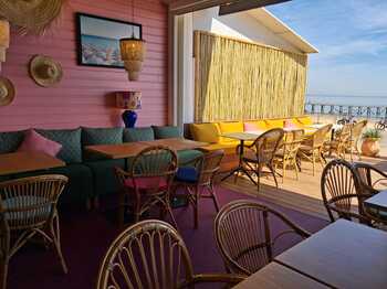 Coussins d'assise et de dossier pour agencement terrasse