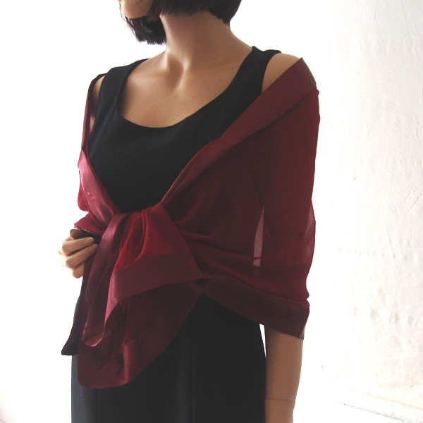 Etole Mariage Soiree Ceremonie Rouge Bordeaux