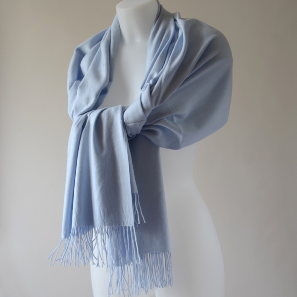 Etole En Cachemire Laien Et Viscose Bleu Ciel