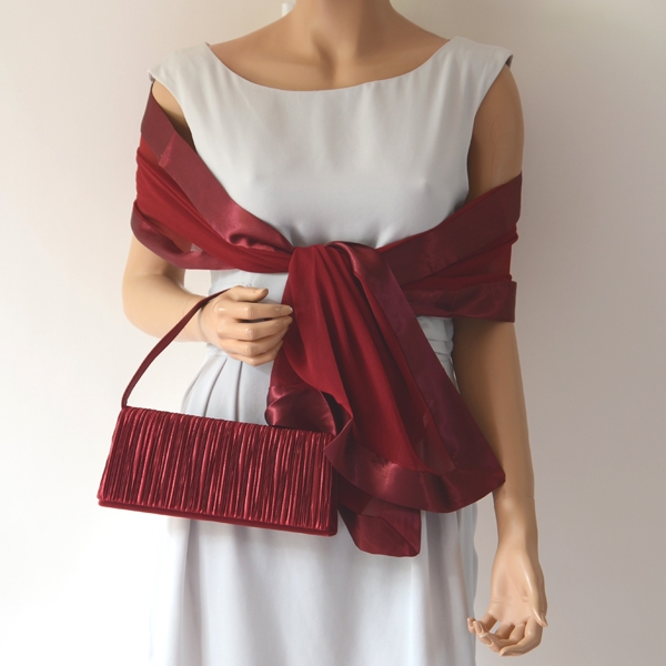 Ensemble Mariage Soiree Coordonne Etole Et Pochette Bordeaux