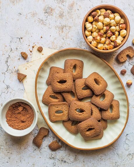 Biscuits au CACAO en forme de carré BIO sans gluten sans lait sans soja sans arachide sans sucre Sarchio : 200 grammes