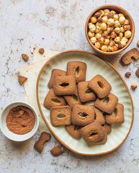 Biscuits au CACAO en forme de carré BIO sans gluten sans lait sans soja sans arachide sans sucre Sarchio : 200 grammes