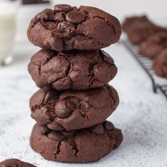 Pépites de chocolat NOIR (71%) adouci à la poudre de dattes vegan sans allergènes Gustodia : 500g