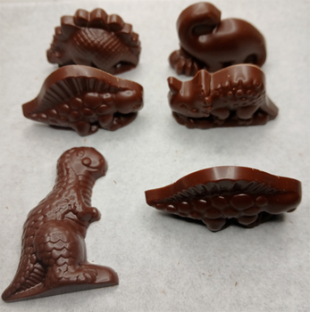 Famille 6 DINOSAURES (Dumbo BLEU) en chocolat ALTERNATIVE au lait (sans lait) BIO vegan sans allergènes Exquidia : 60g