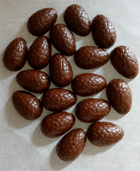 18 DEMI-OEUFS craquelés Alternative au lait (sans lait) BIO vegan sans allergènes Exquidia : 120 grammes