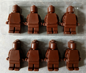 4 mécaniciens en chocolat ALTERNATIVE au lait (sans lait) BIO vegan sans allergènes Exquidia : 24g