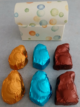 6  figurines de Pâques (Lapin, Poule, Poussin) en chocolat NOIR ONCTUEUX 60% BIO sans allergènes Exquidia : 71g