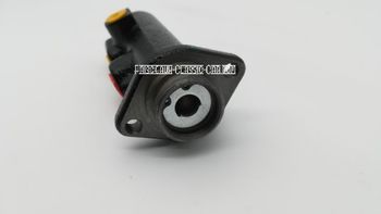 Maître-cylindre de Renault 8 1970