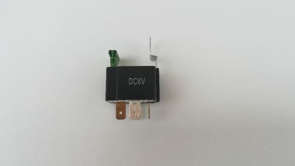 Relais fusible 6 Volts