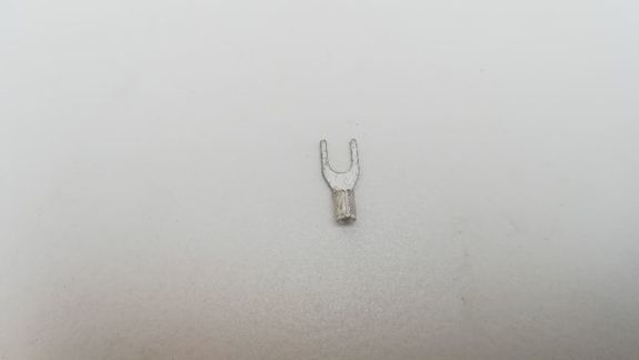 Cosse à fourche 1² M4