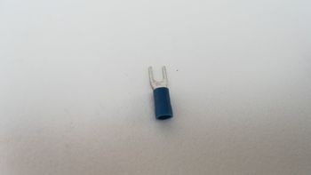 Cosse à fourche isolée 3² M4
